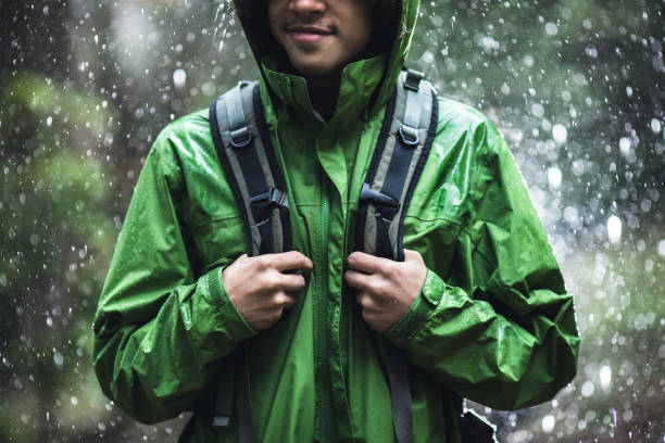 Outdoor Waterproof Material Knowledge for Walking in the Mountains on Rainy Days